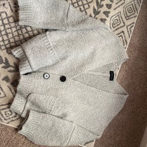 Chunky gray button up sweater